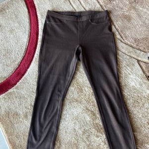 Woman’s Brown Jeggings